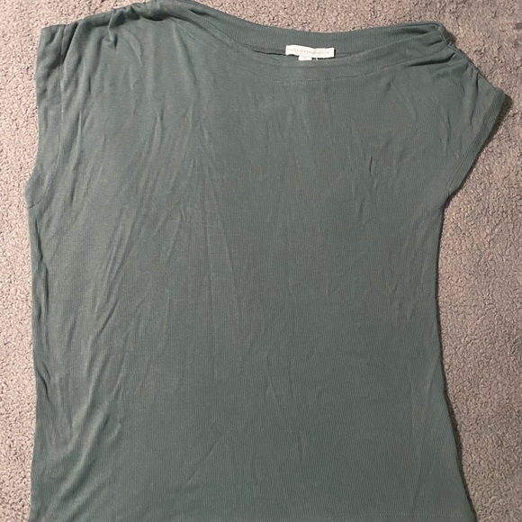 Threads 4 Thought brand size medium dark green off the shoulder rib knit top - Picture 1 of 3